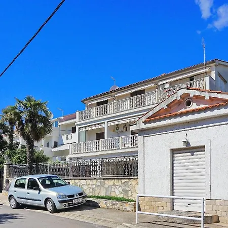 Gasthof And By The Sea - 5874 3*