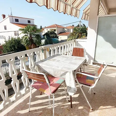 And By The Sea - 5874 Zadar